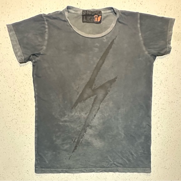 Freecity discontinued shortsleeve bolt t, pre-loved - Picture 1 of 14